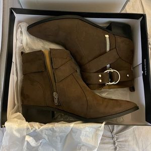 Never worn Nine West boots! Size 8!